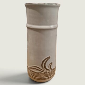 Vintage Strehla Ceramic Vase – Cream Glaze & Brown Wave Decoration, 18 cm